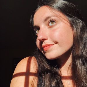 Meet your Posher, Serena